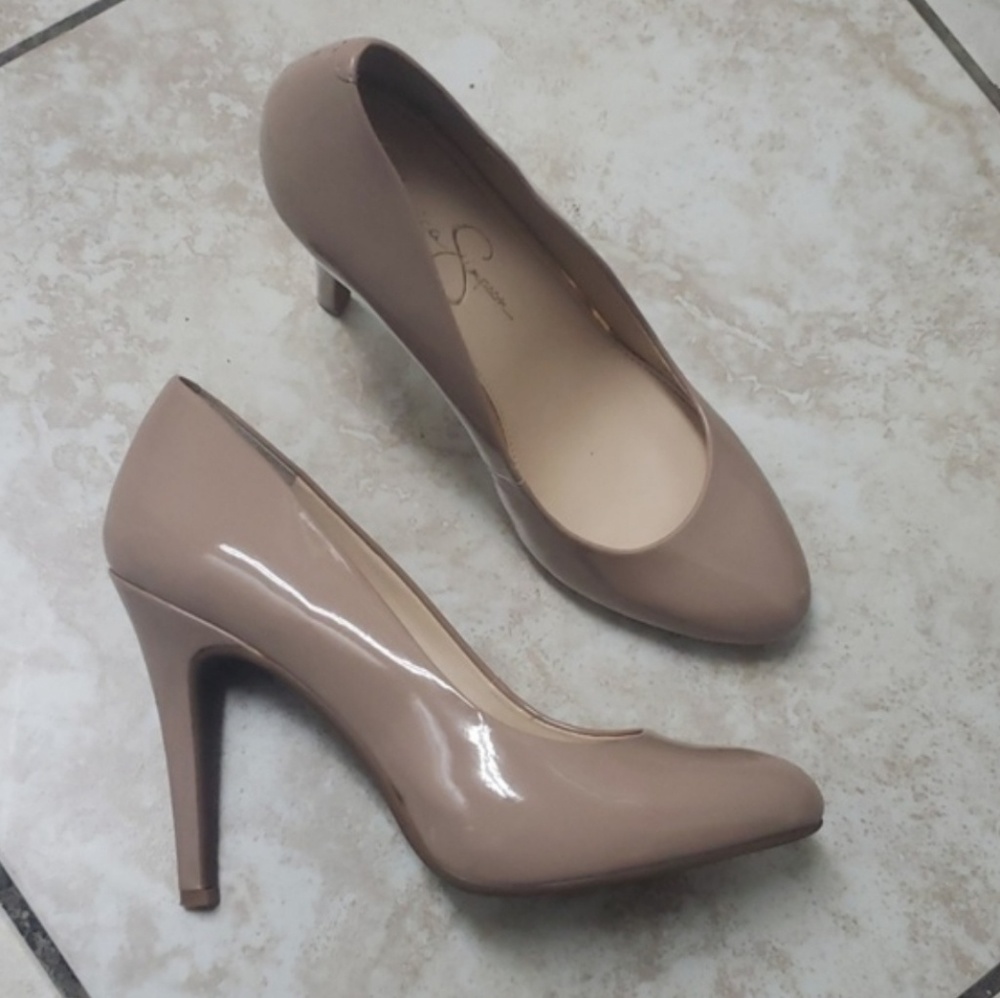 Nude patent heels
